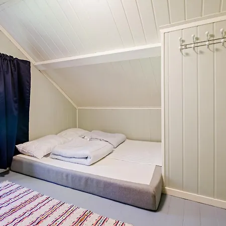 Arctic Waves Cottage, Haukland לקנס