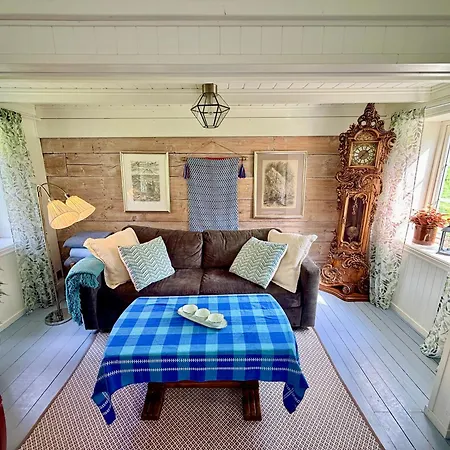 The Haukland House, Between Peaks & Sea 別荘 レクネス