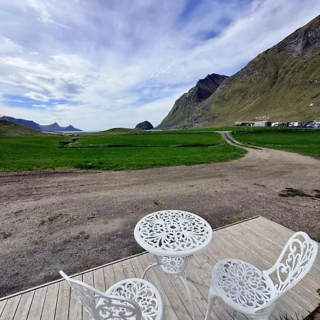 The Haukland House, Between Peaks & Sea 別荘 レクネス