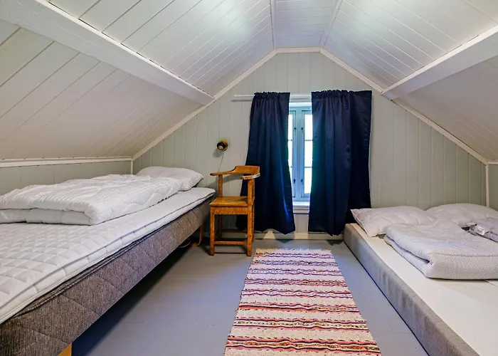 בית נופש Arctic Waves Cottage, Haukland לקנס