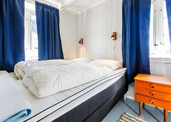 בית נופש Arctic Waves Cottage, Haukland