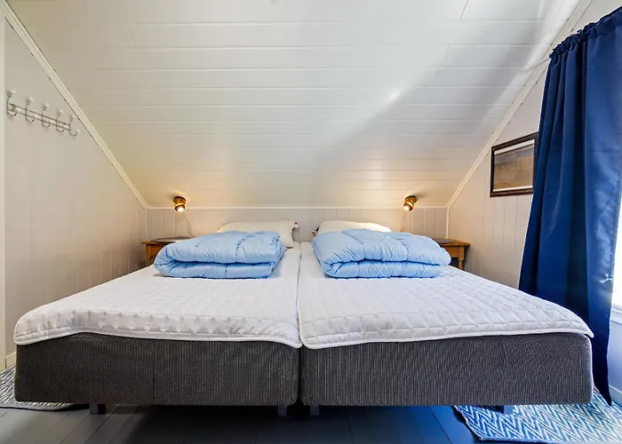 בית נופש Arctic Waves Cottage, Haukland *
